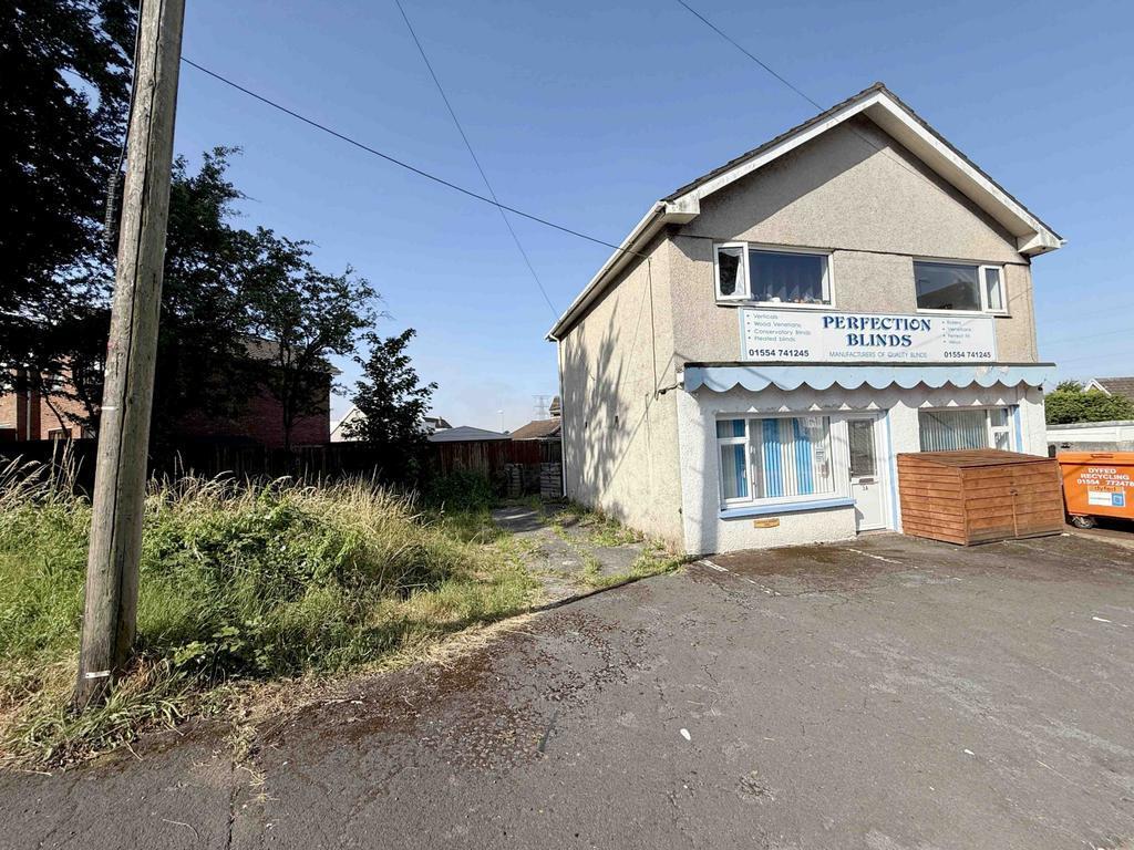 3A Gorsfach, Llangennech for sale Building Photo- Image 1 of 18