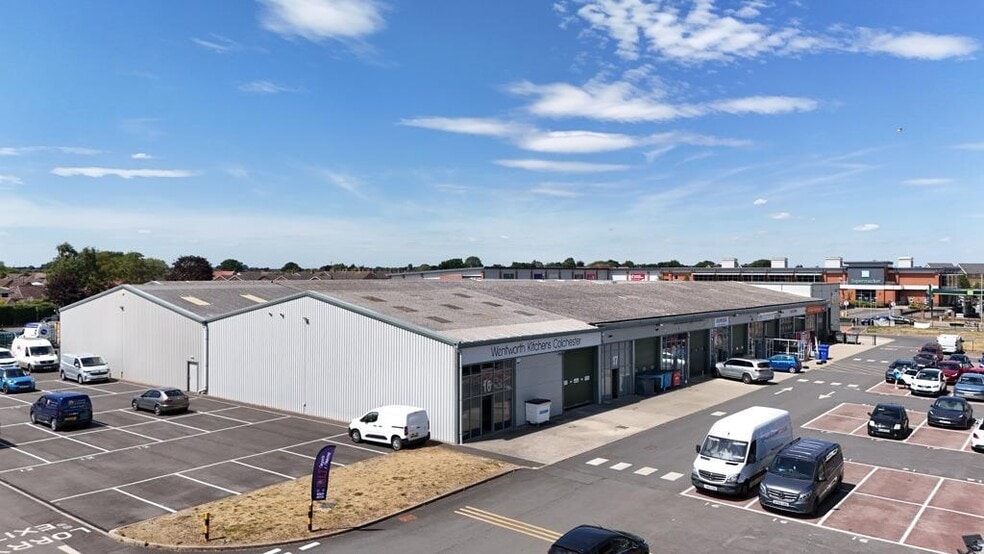 Peartree Rd, Stanway to rent - Building Photo - Image 3 of 13