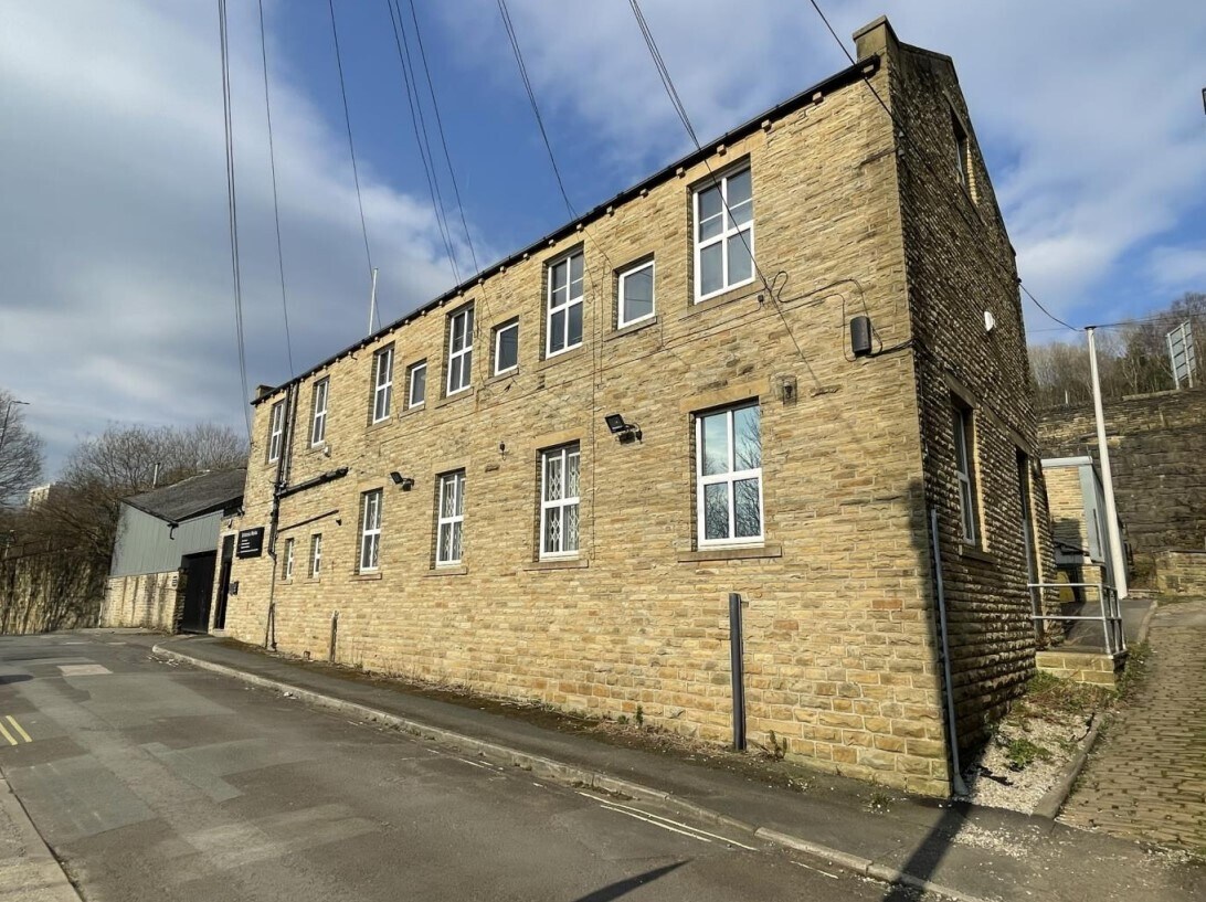 Garden St N, Halifax for sale Building Photo- Image 1 of 1