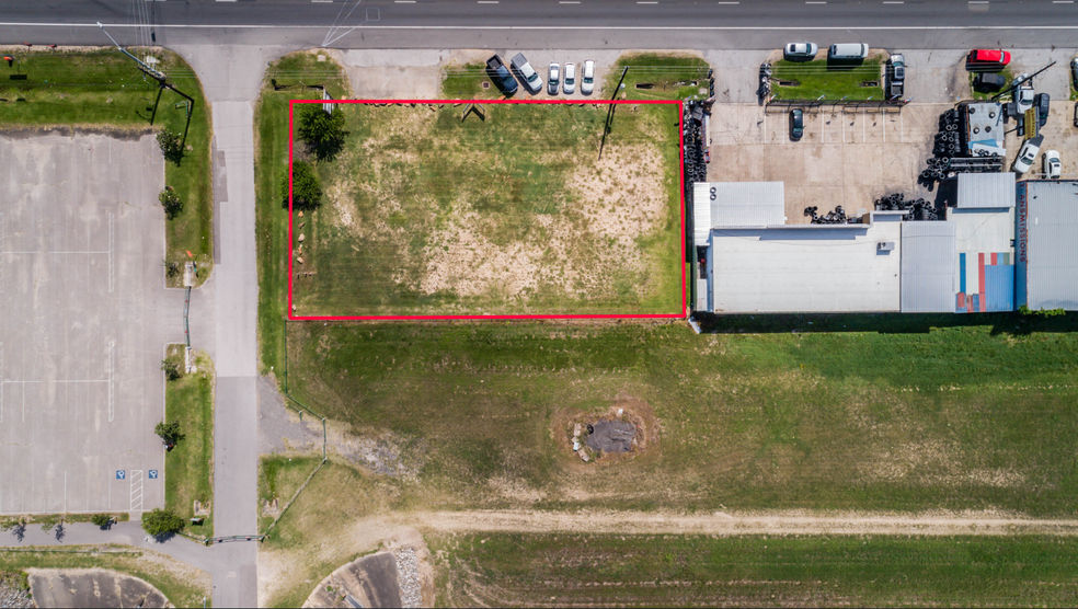 1602 Highway 6 S, Houston, TX for sale - Building Photo - Image 1 of 1