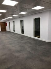 Office in Madrid, Madrid to rent Interior Photo- Image 2 of 5