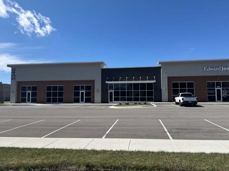 5540 S East St, Indianapolis, IN to rent - Building Photo - Image 3 of 8