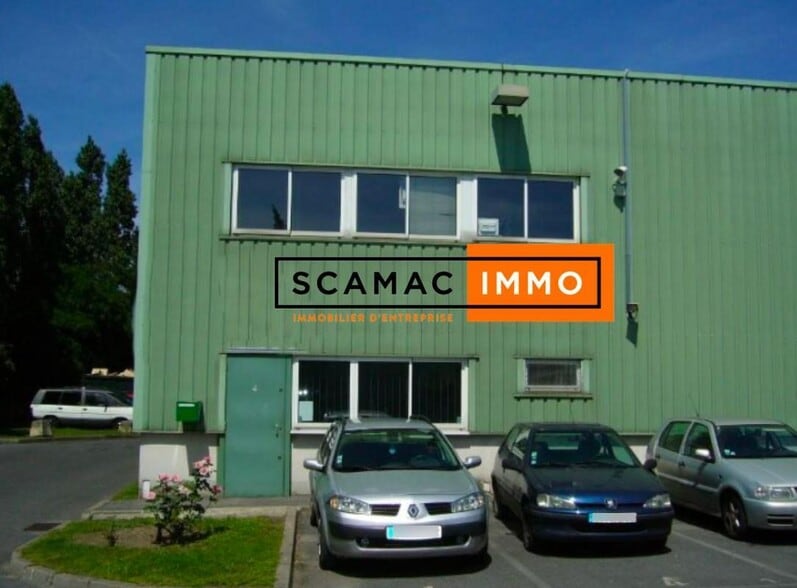 Industrial in Beauchamp to rent - Building Photo - Image 2 of 3