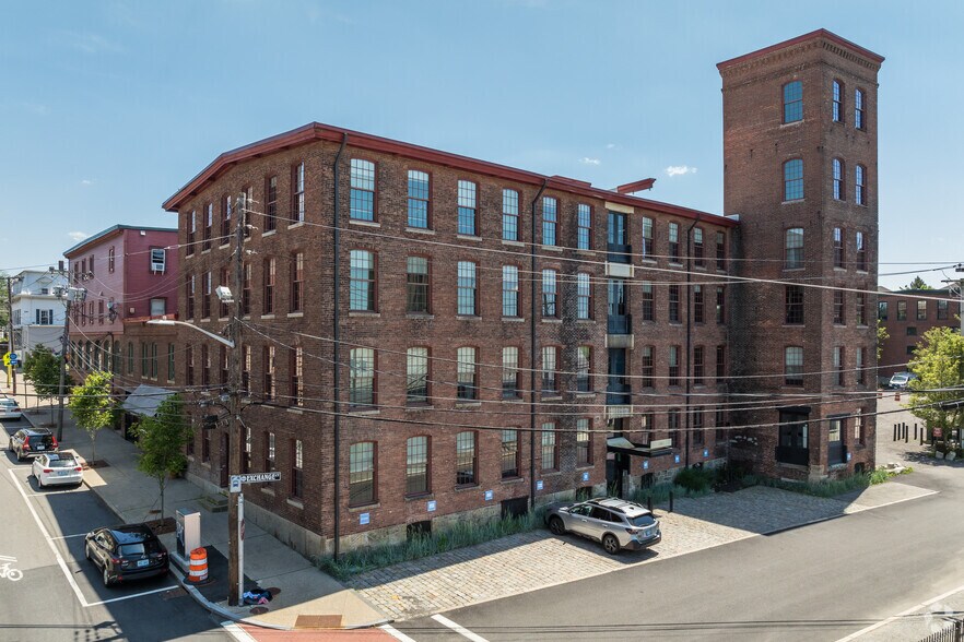 161 Exchange St, Pawtucket, RI to rent - Primary Photo - Image 2 of 26