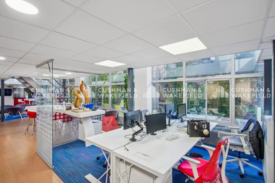 Office in Puteaux to rent - Building Photo - Image 2 of 13