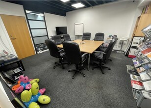 3-5 Mitchell St, Edinburgh to rent Interior Photo- Image 2 of 2