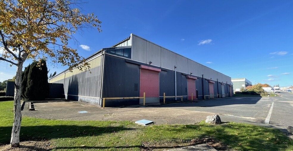 Hartlebury Trading Estate, Hartlebury to rent - Building Photo - Image 3 of 8
