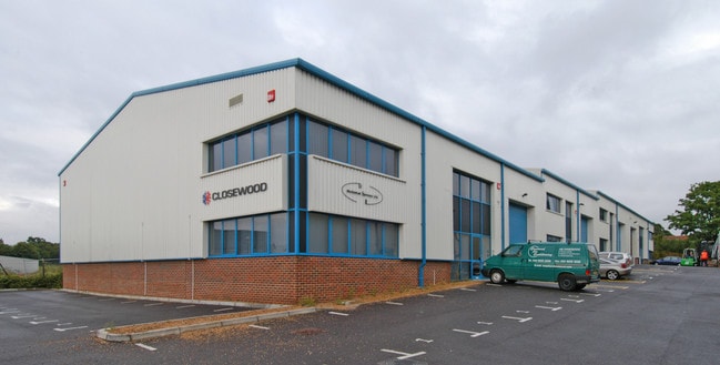 More details for 12 Downley Rd, Havant - Light Industrial to Rent