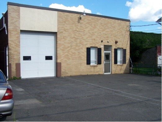 110 Union St, Hackensack, NJ to rent Building Photo- Image 1 of 8