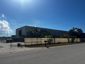 More details for 761 Wesley Ave, Tarpon Springs, FL - Industrial for Sale