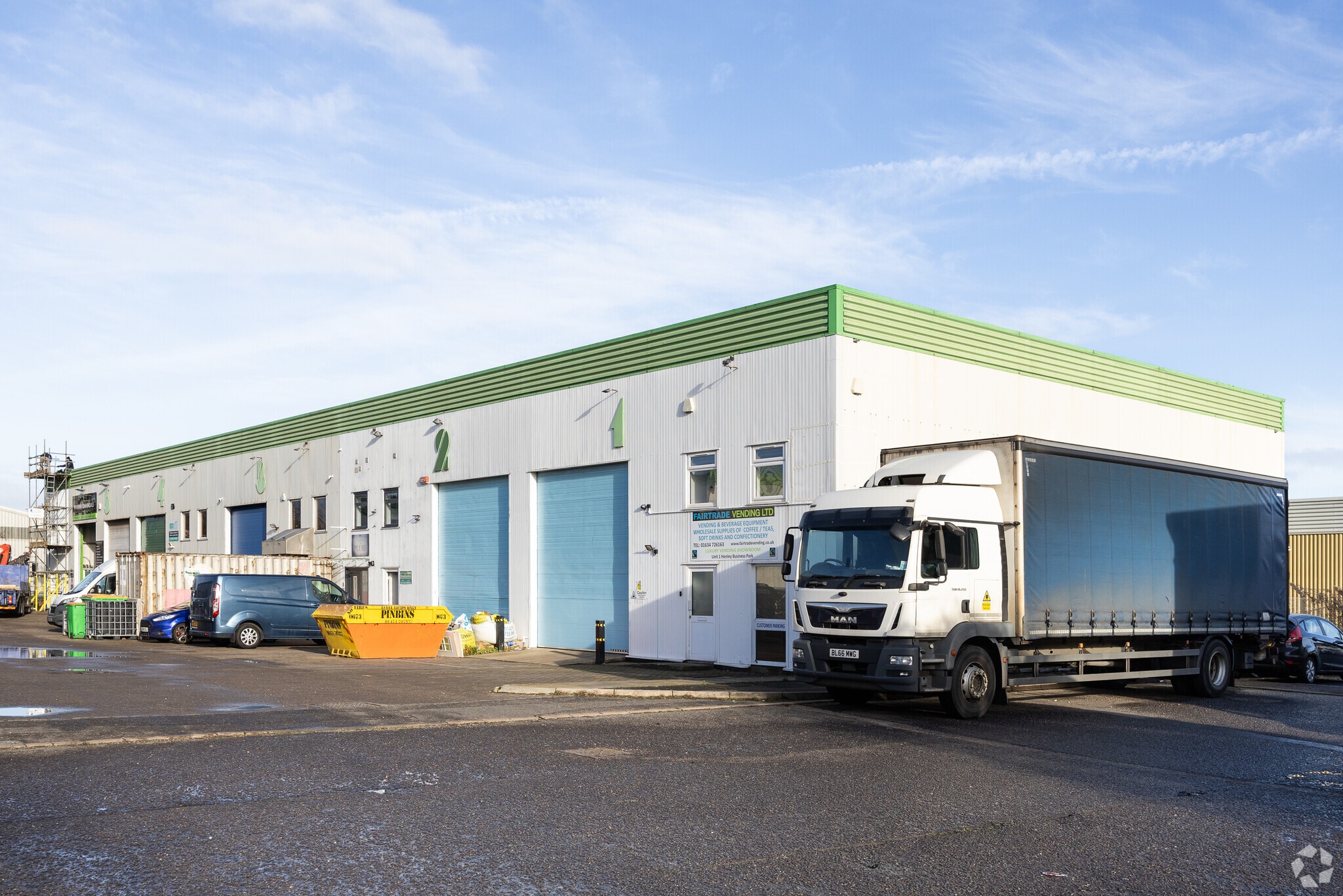 Trident Clos, Rochester to rent Primary Photo- Image 1 of 4