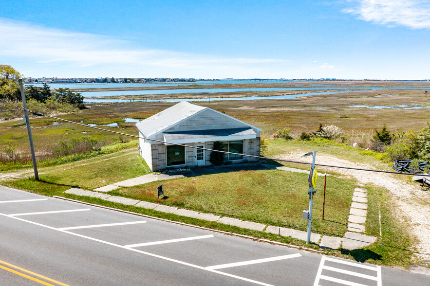 1105 Stone Harbor Blvd, Stone Harbor, NJ for rent - Building Photo - Image 2 of 2