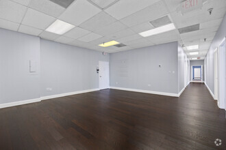 8626-8630 Lee Hwy, Fairfax, VA for rent Building Photo- Image 2 of 14