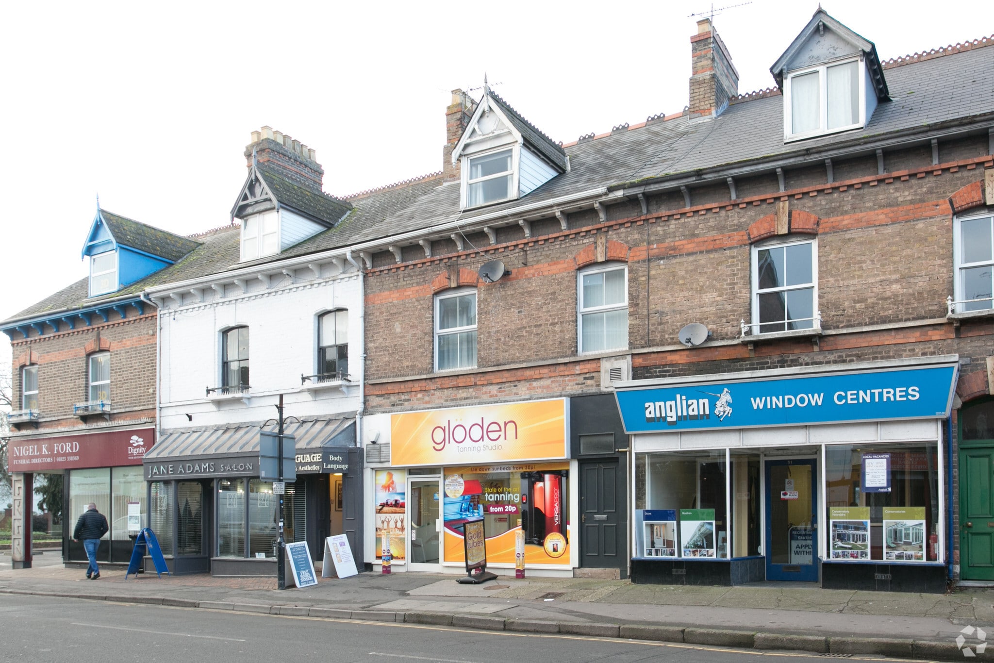 49 Station Rd, Taunton to rent Primary Photo- Image 1 of 3