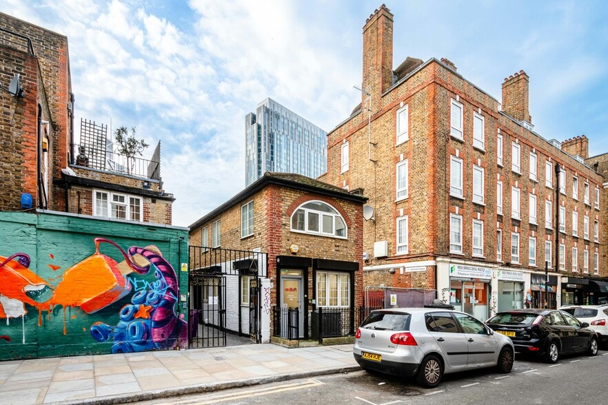 44 Toynbee St, London for sale - Building Photo - Image 1 of 1