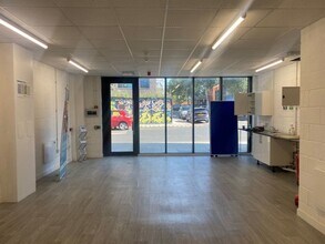 279 Kensal Rd, London to rent Interior Photo- Image 1 of 3