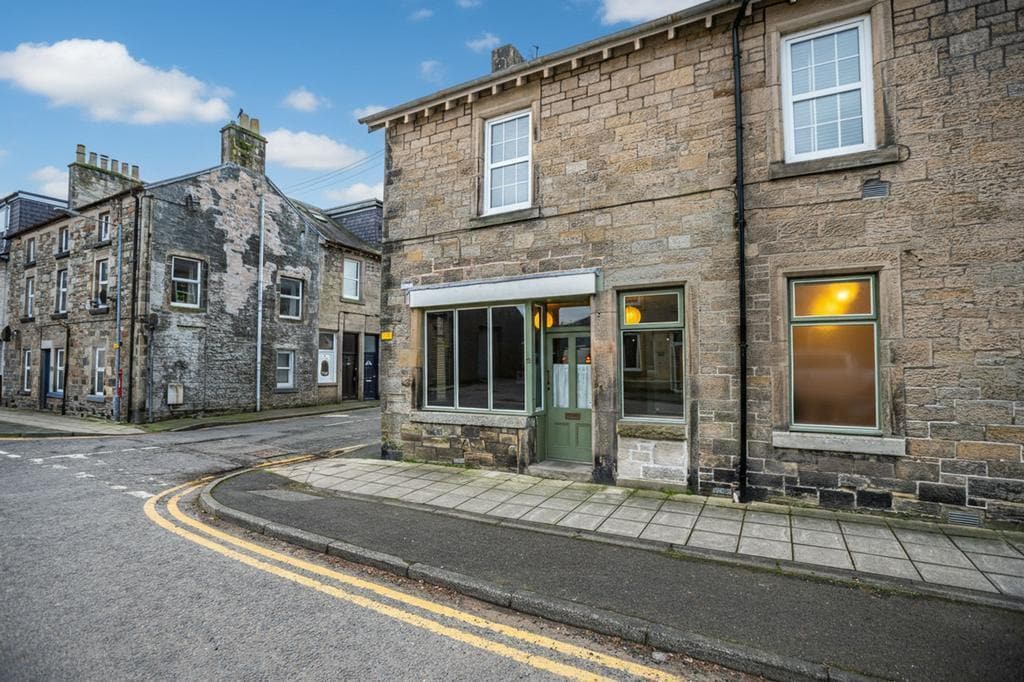 38 Henry St, Langholm for sale Building Photo- Image 1 of 13