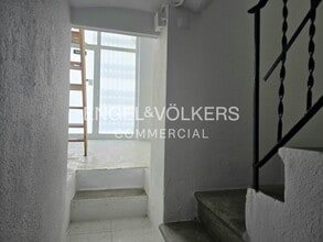 Office / Retail in Barcelona, Barcelona to rent Interior Photo- Image 1 of 9