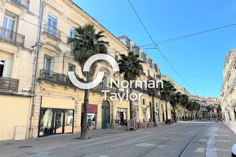 Retail in Montpellier to rent Primary Photo- Image 1 of 6
