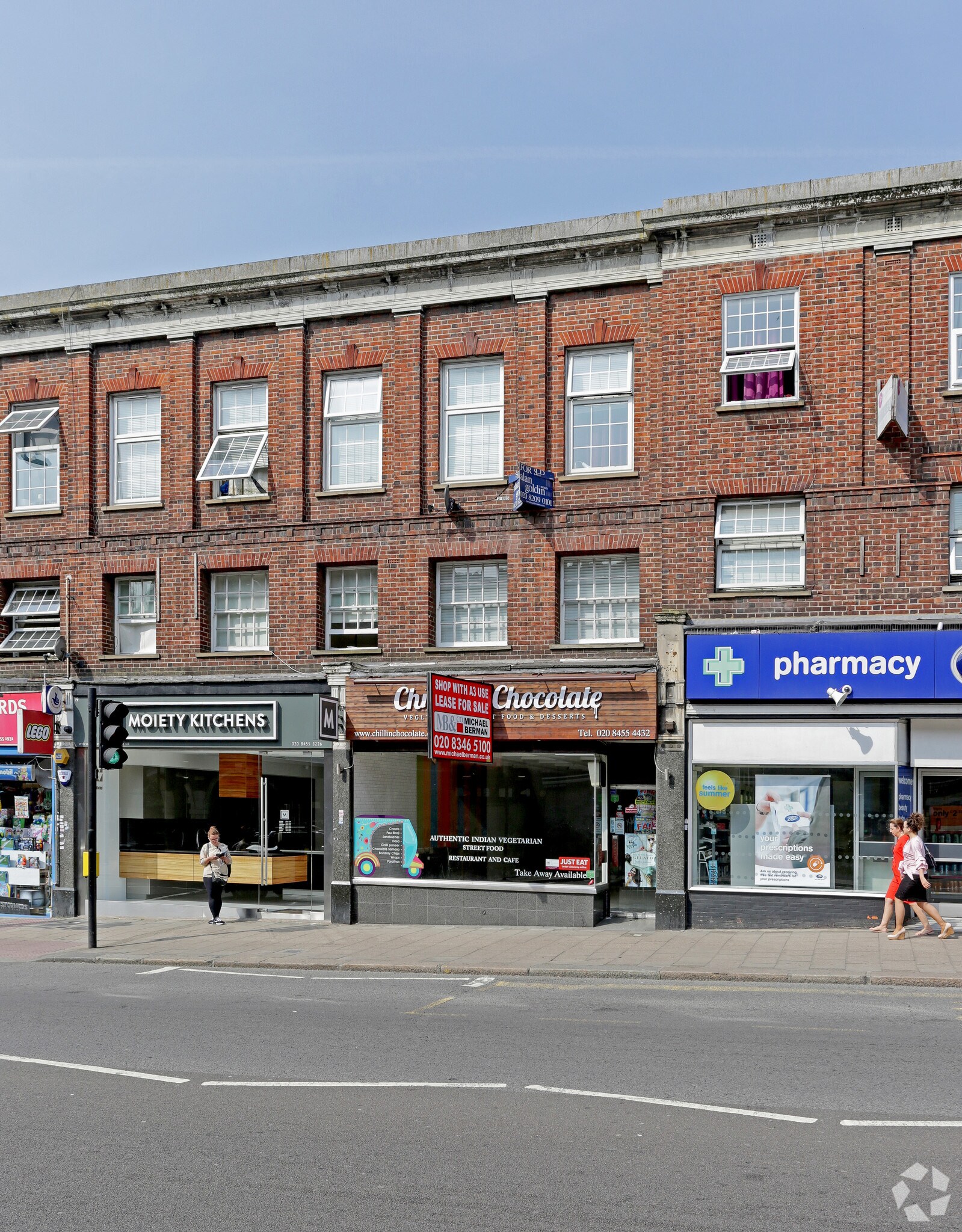 20 Temple Fortune Para, London to rent Primary Photo- Image 1 of 3