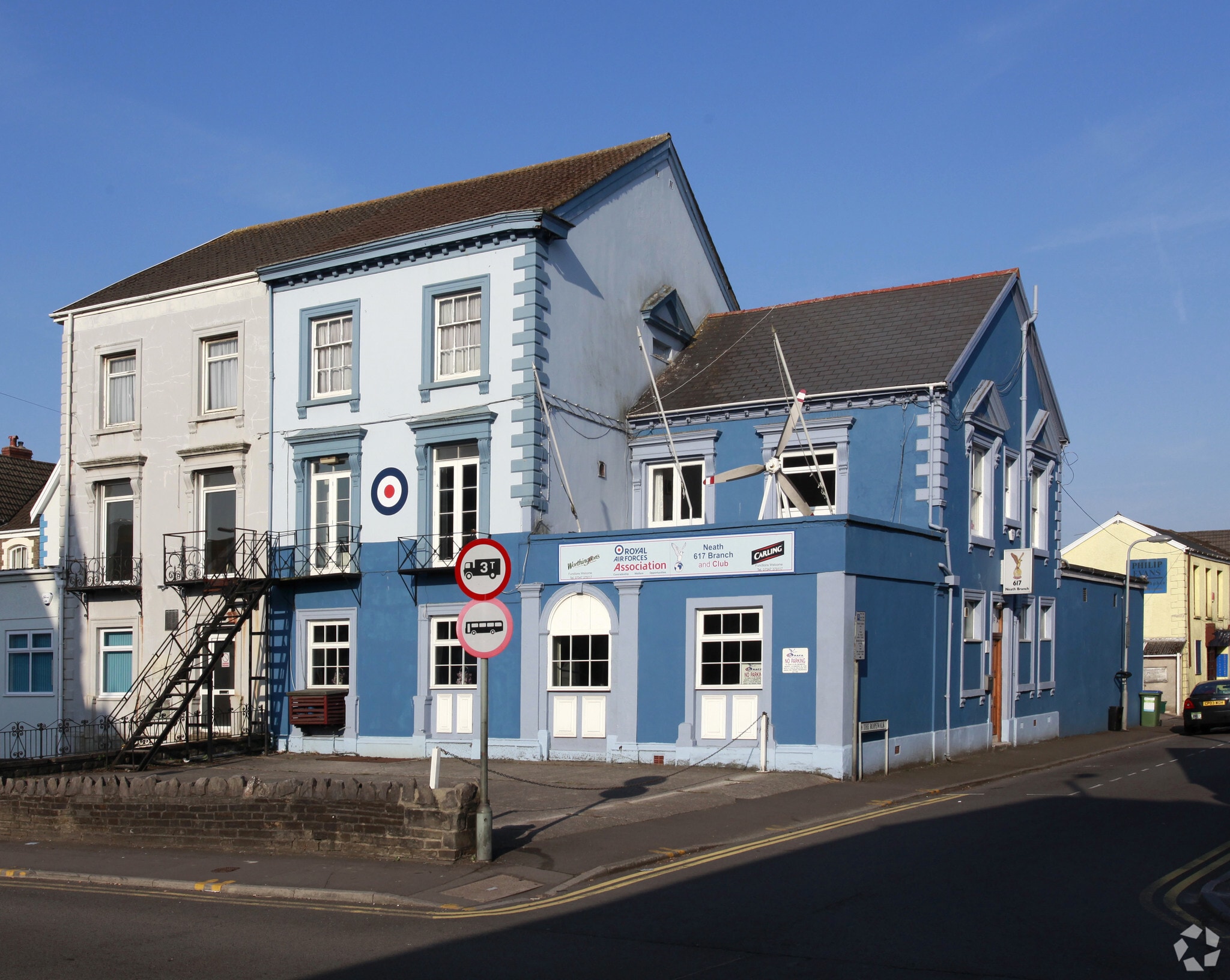 16 London Rd, Neath for sale Primary Photo- Image 1 of 1