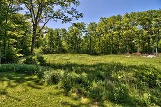 416 Sterling Rd, Tobyhanna, PA for sale Primary Photo- Image 1 of 5