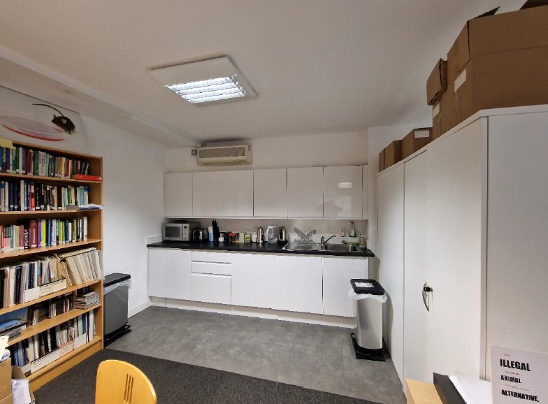 74-76 St John St, London to rent Interior Photo- Image 1 of 4