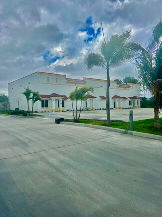 More details for 2174 NW Commerce Lakes Dr, Port Saint Lucie, FL - Industrial for Sale