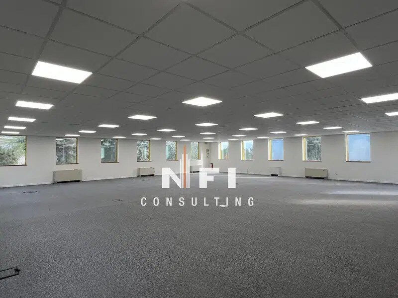 Office in Antibes for sale Interior Photo- Image 1 of 6