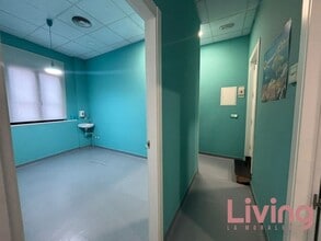 Office / Retail in Alcalá de Henares, Madrid to rent Interior Photo- Image 2 of 12