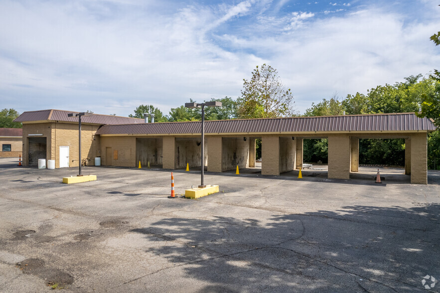 1555 Loveland Madeira Rd, Loveland, OH for sale - Primary Photo - Image 1 of 1