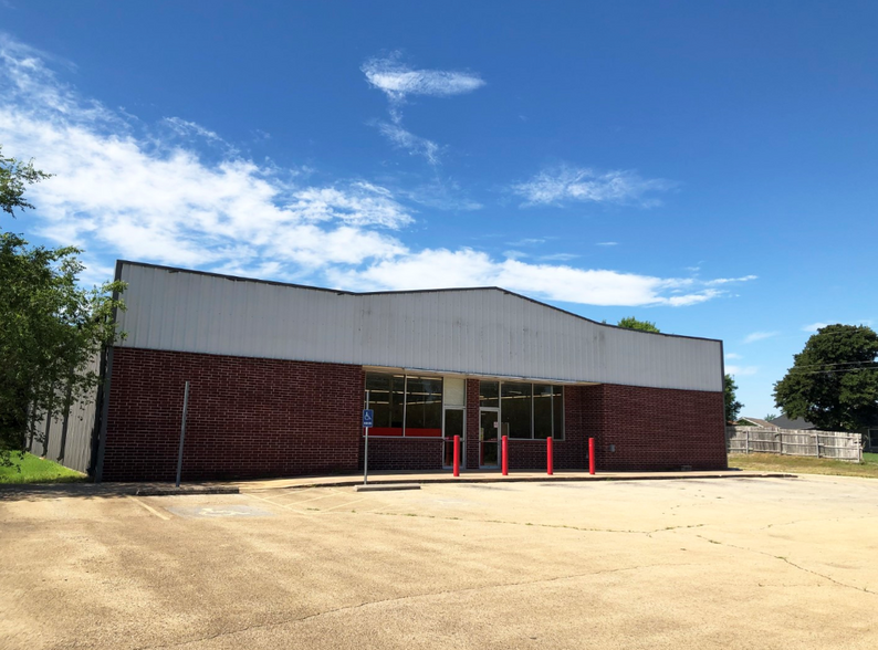 1010 W Broadway St, Drumright, OK for rent - Building Photo - Image 1 of 16