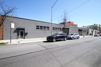 300 Kingsland Ave, Brooklyn, NY for rent Building Photo- Image 1 of 7