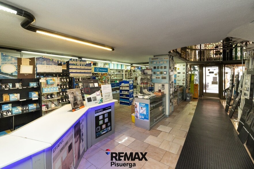 Calle Labradores, 9, Valladolid, Valladolid for sale - Interior Photo - Image 2 of 53