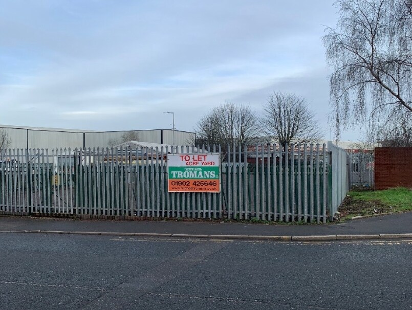 Spring Rd, Wolverhampton for sale Primary Photo- Image 1 of 1