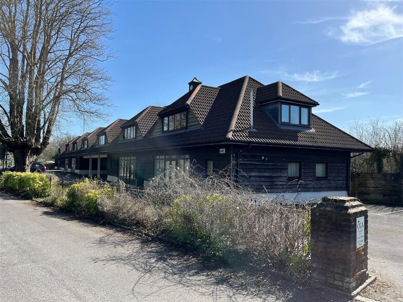 Station Rd, Codford to rent - Building Photo - Image 2 of 2