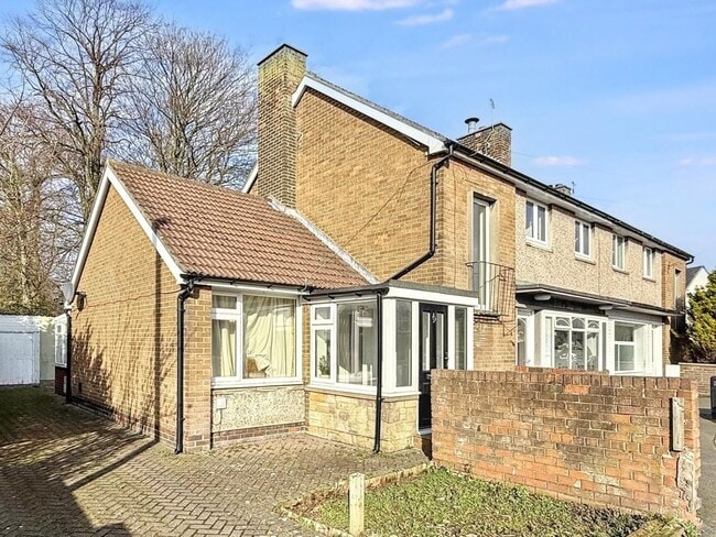 More details for 21-21A Victoria Ter, Alnwick - Retail for Sale