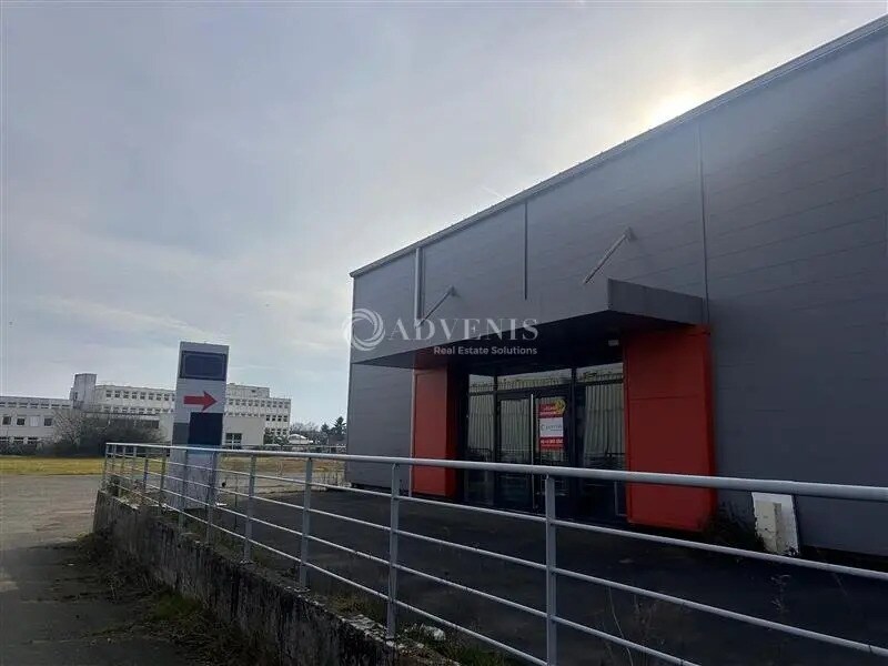 Location Commerce 433 m² - Photo 1