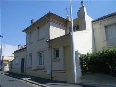 Office in Nanterre to rent - Building Photo - Image 1 of 9