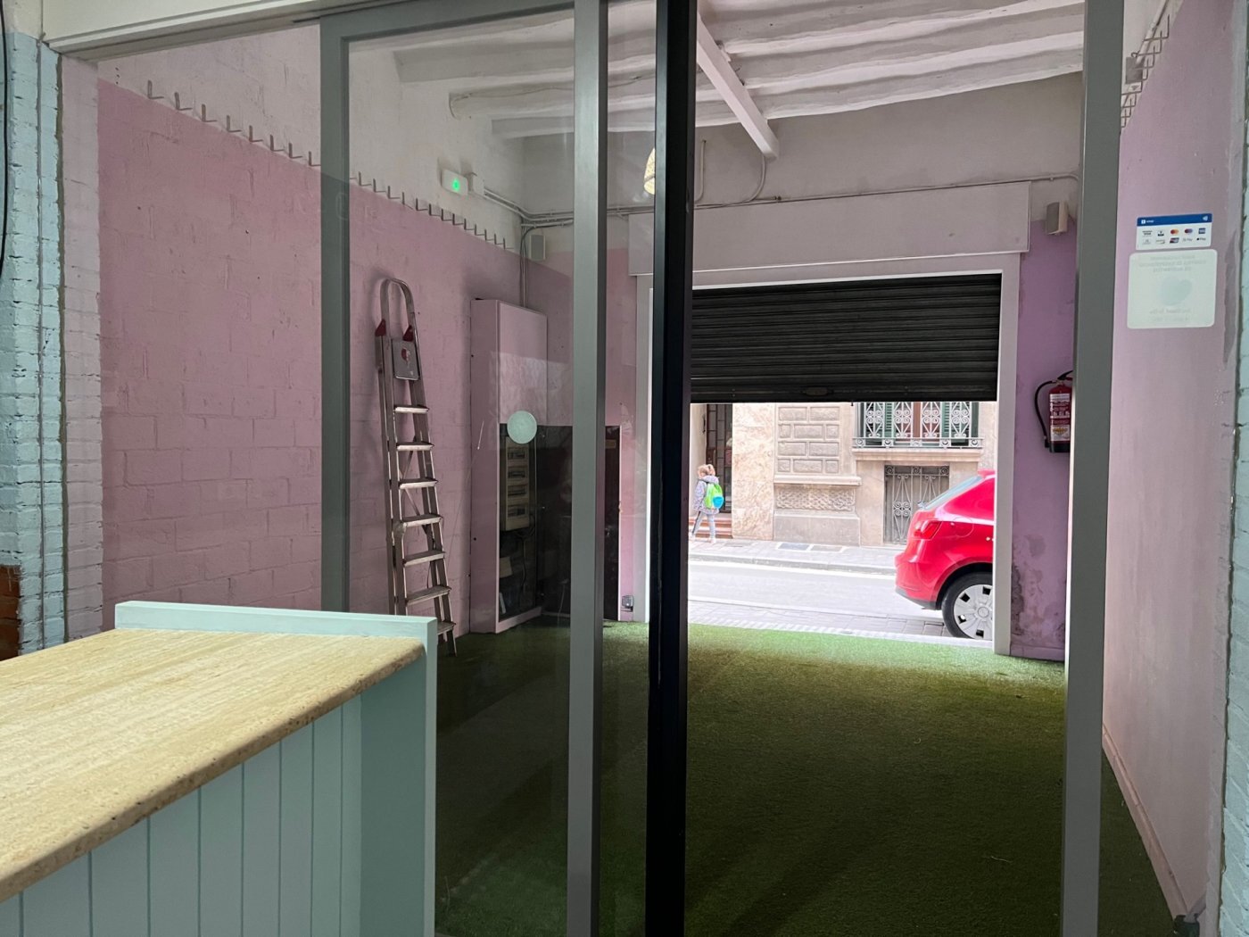 Retail in Igualada, Barcelona to rent Interior Photo- Image 1 of 9