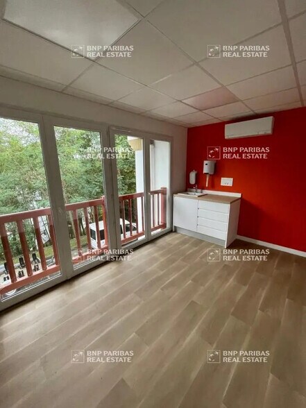 820 Avenue De Bayonne, Bidart for sale - Interior Photo - Image 3 of 9