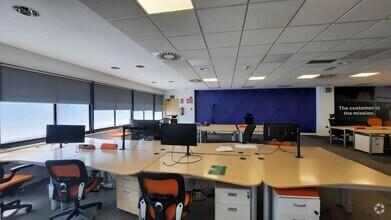 Office in Madrid, Madrid to rent Interior Photo- Image 2 of 13