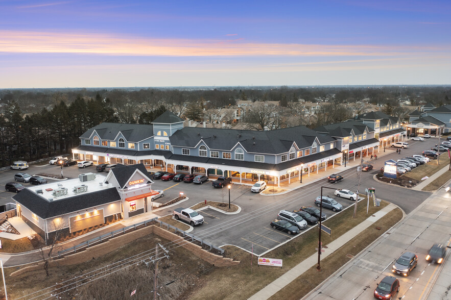 1131-1217 McHenry Rd, Buffalo Grove, IL for rent - Building Photo - Image 1 of 10