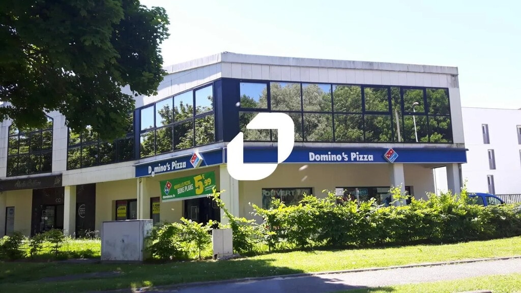Vente Bureaux 366 m² - Photo 1