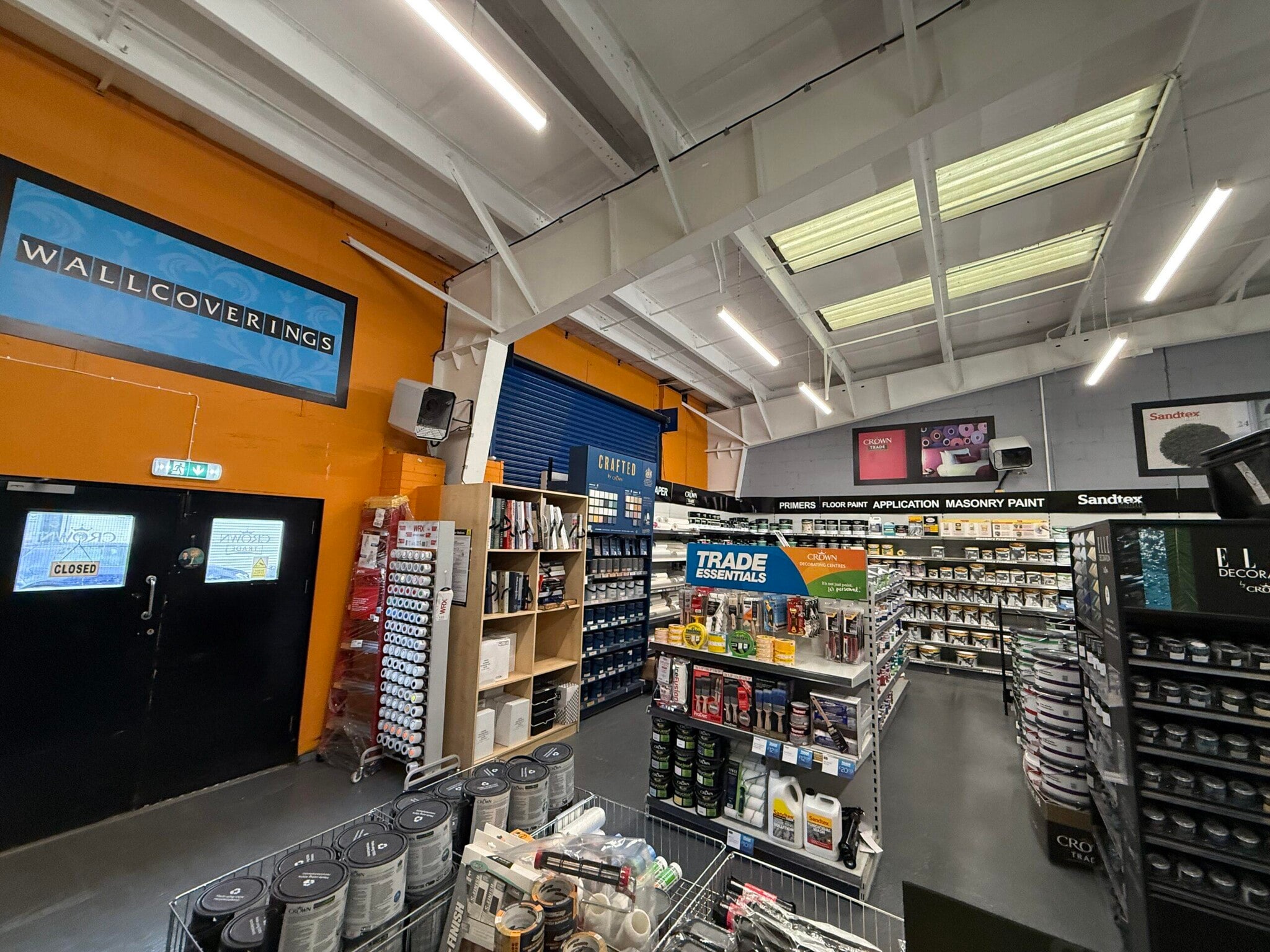 Penistone Rd, Sheffield to rent Interior Photo- Image 1 of 4