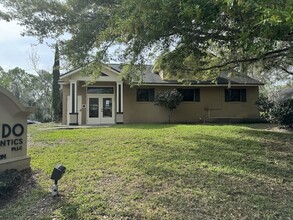 35 Windsormere Way, Oviedo, FL for sale Building Photo- Image 1 of 12