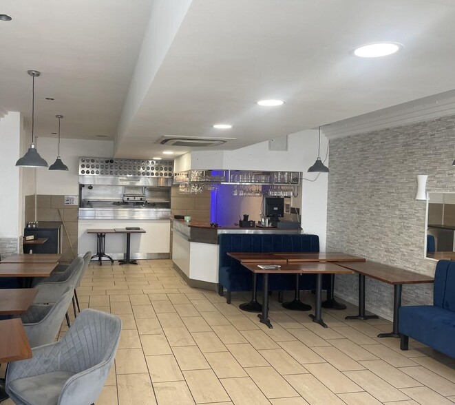 Sidcup High St, Sidcup to rent - Building Photo - Image 3 of 11