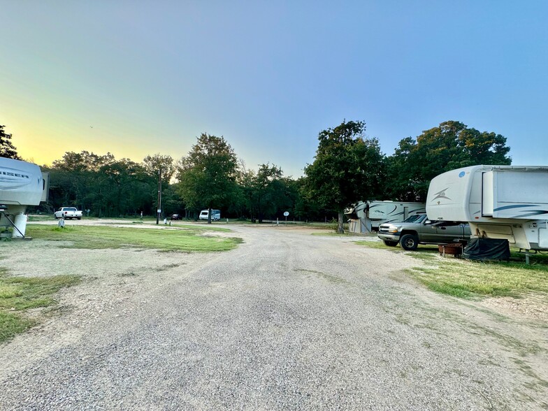 20 County Road NW 1030, Mount Vernon, TX for sale - Building Photo - Image 2 of 12