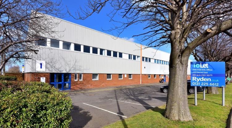 6C Bankhead Cswy N, Edinburgh for sale - Primary Photo - Image 1 of 1