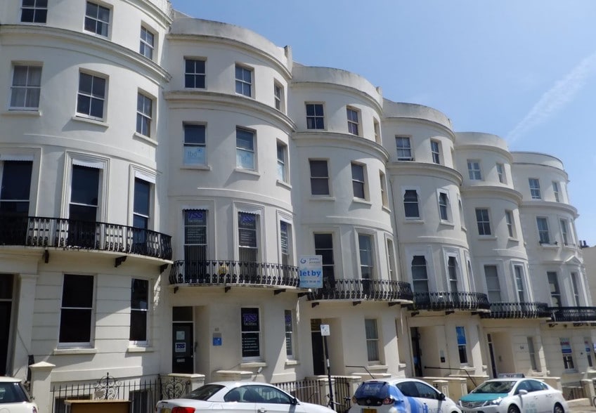 60 Lansdowne Pl, Hove to rent - Building Photo - Image 3 of 3